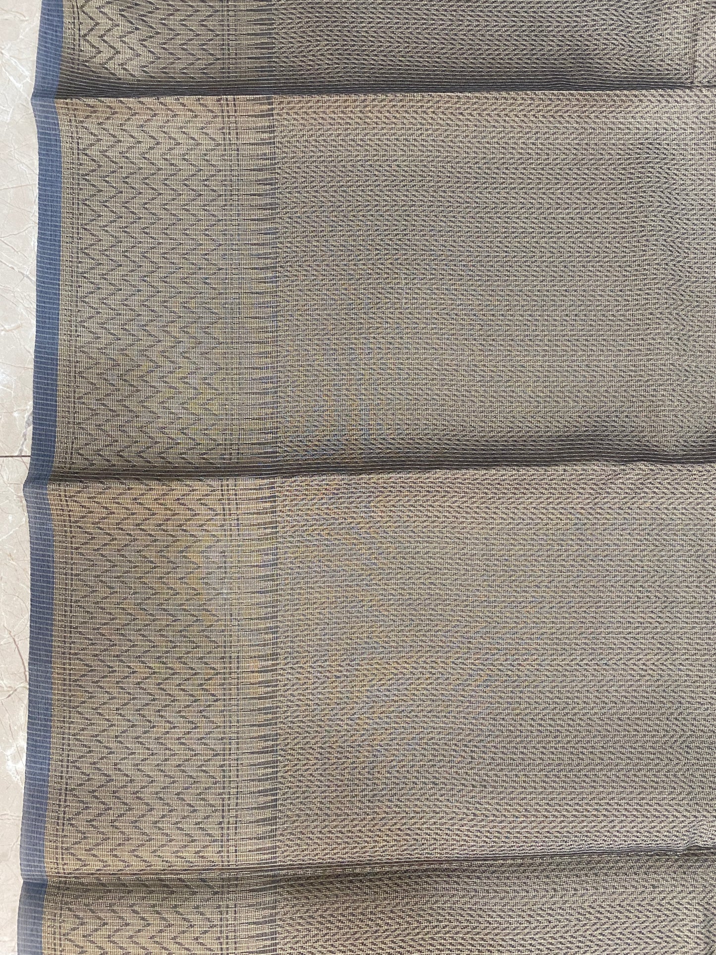 Misty Charm — Subtle Grey Pure Cotton Kota Check Banarasi Saree with Brocade Blouse by Shades Of Banaras - banarasi - banarasi saree shop - banarasi saree manufacturers - banarasi saree wholesale - banaraasi sarees