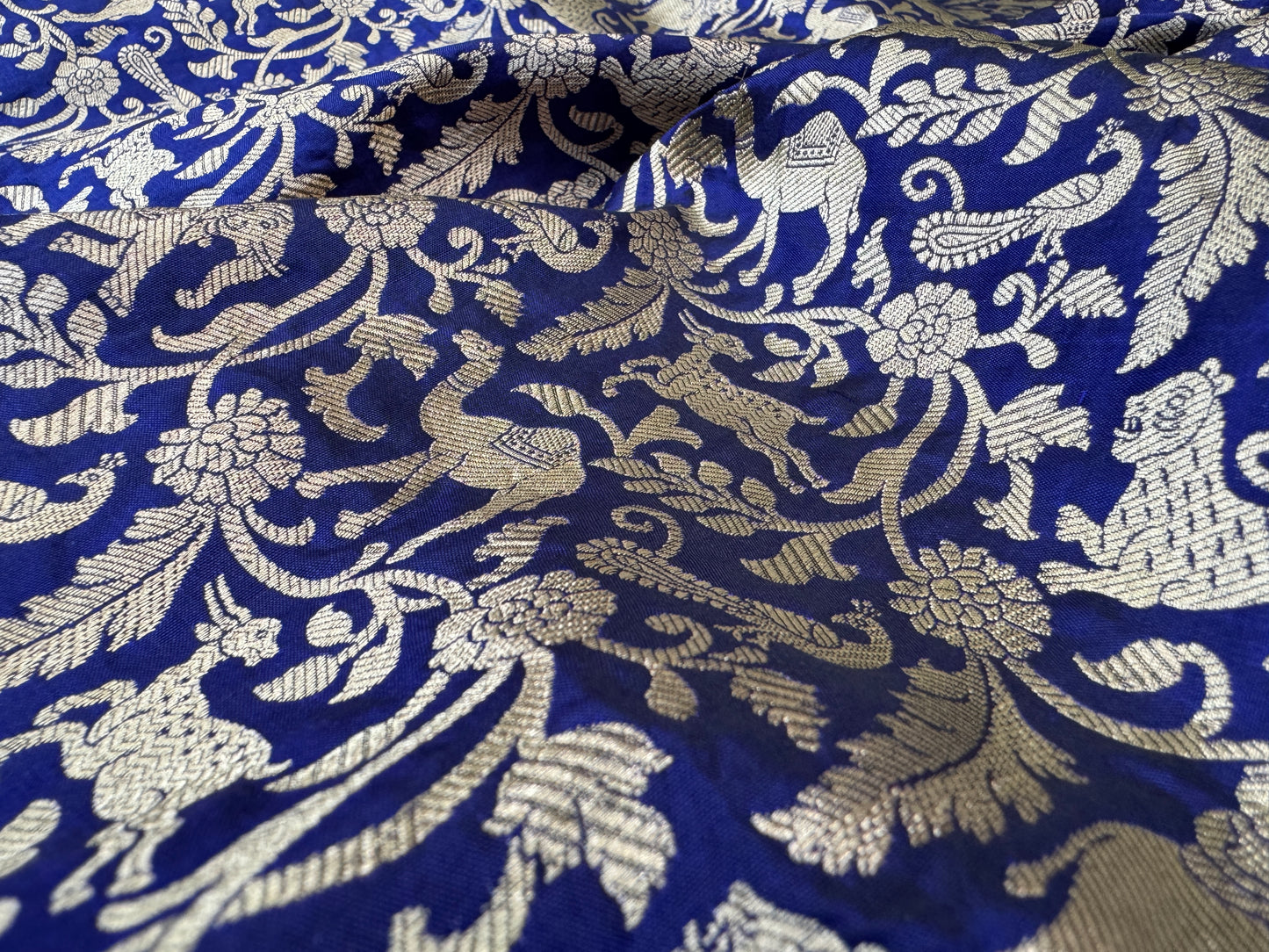 Blue Pure Katan Silk Handloom Banarasi Saree with Shikargah Weave & Plain Blouse by Shades Of Benares - banarasi - banarasi saree shop - banarasi saree manufacturers - banarasi saree wholesale - banaraasi sarees