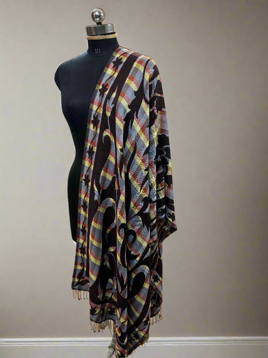 Grey and Black Luxurious Pure Pashmina Scarf – Lightweight, Soft, and Smooth by Shades Of Benares - banarasi - banarasi saree shop - banarasi saree manufacturers - banarasi saree wholesale - banaraasi sarees