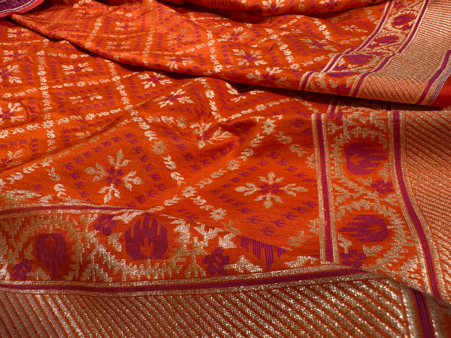 Orange Pure Katan Silk Handloom Banarasi Saree with Ghatchola Design by Shades Of Benares - banarasi - banarasi saree shop - banarasi saree manufacturers - banarasi saree wholesale - banaraasi sarees