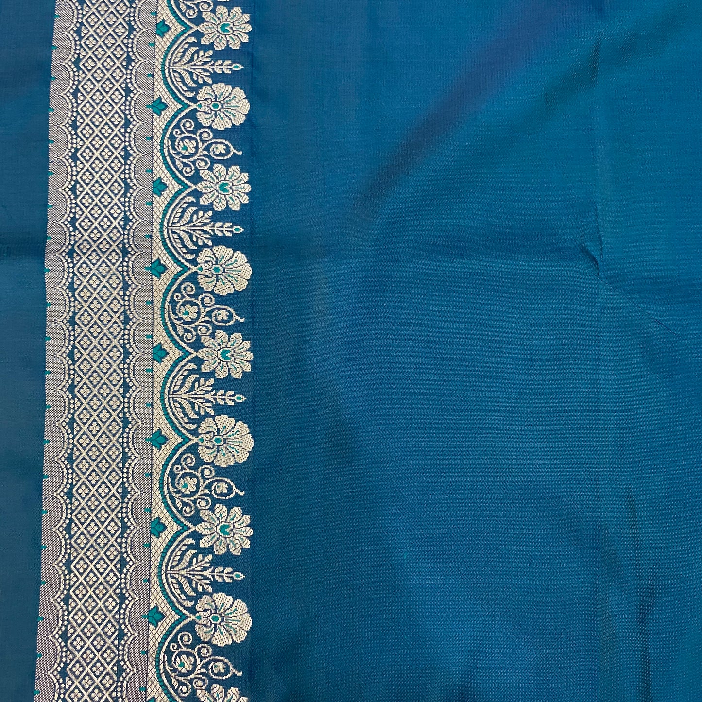 Luxe Teal Blue Pure Silk Handwoven Banarasi Couture Saree