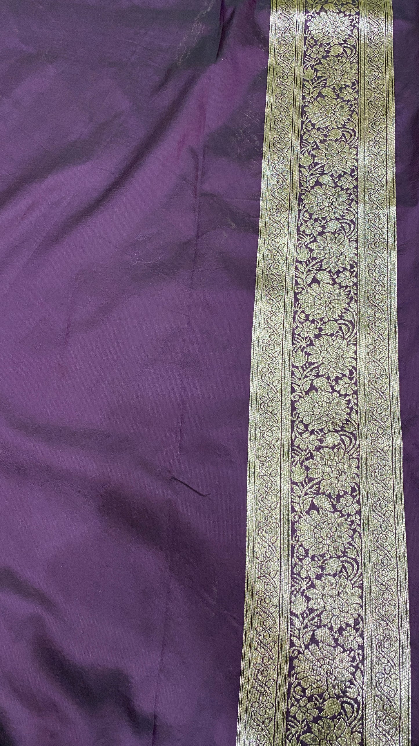 Purple Royale Luxe Banarasi Silk Saree | Matte Gold Zari Buti Handloom Drape