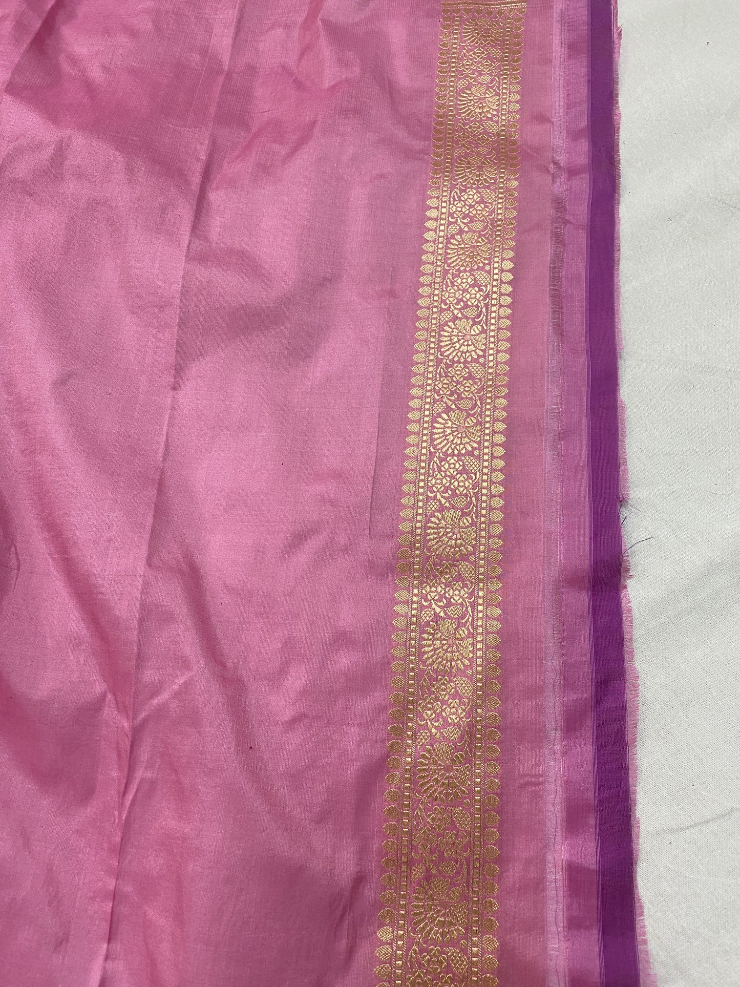 Pink Pure Silk Banarasi Saree with Floral Jaal by Shades Of Benares - banarasi - banarasi saree shop - banarasi saree manufacturers - banarasi saree wholesale - banaraasi sarees