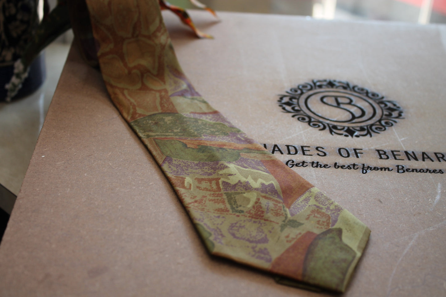 Radiant Mehendi Green Neck Tie by Shades Of Benares - banarasi - banarasi saree shop - banarasi saree manufacturers - banarasi saree wholesale - banaraasi sarees