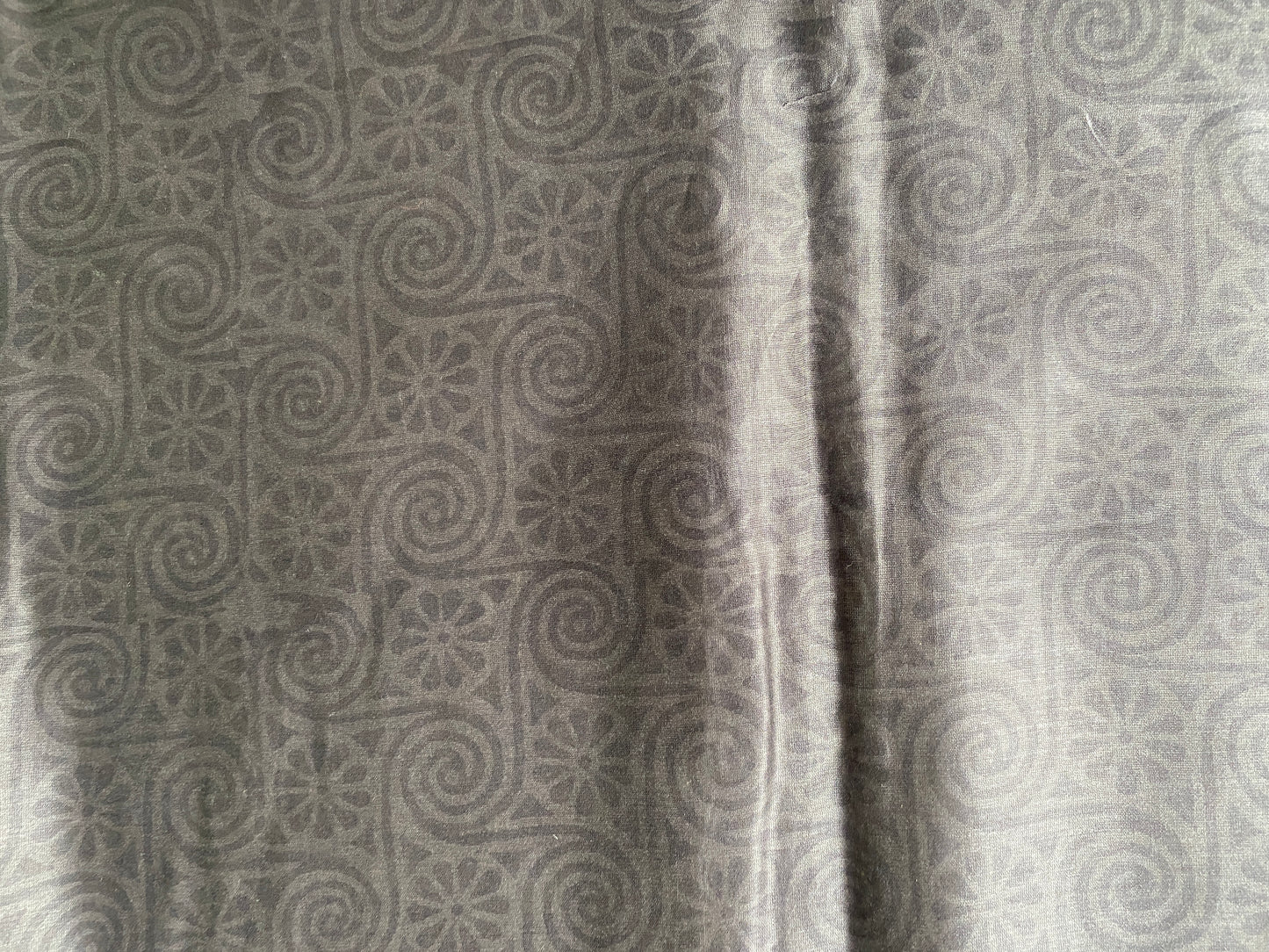 Dark Green Pure Chanderi Hand Printed Banarasi Saree With Zari Border by Shades Of Benares - banarasi - banarasi saree shop - banarasi saree manufacturers - banarasi saree wholesale - banaraasi sarees