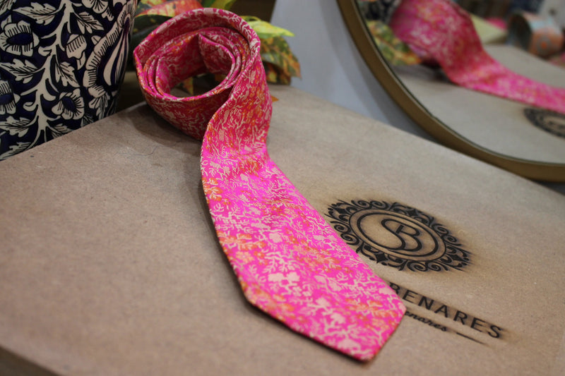 Luxurious pink Banarasi Silk Neck Tie - Limited Edition by Shades of Benares.