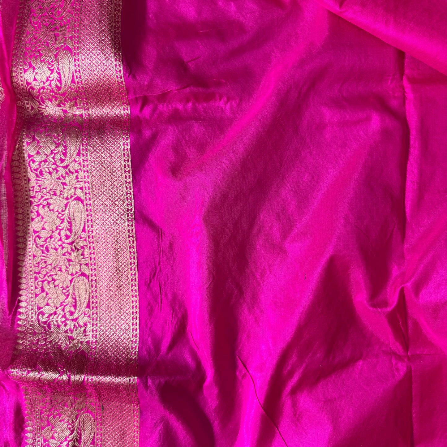 Bluish Grey Rangkaat Luxe Couture – Pure Silk Banarasi Saree by Shades Of Banaras - banarasi - banarasi saree shop - banarasi saree manufacturers - banarasi saree wholesale - banaraasi sarees - banarasi sari - banarasi saris