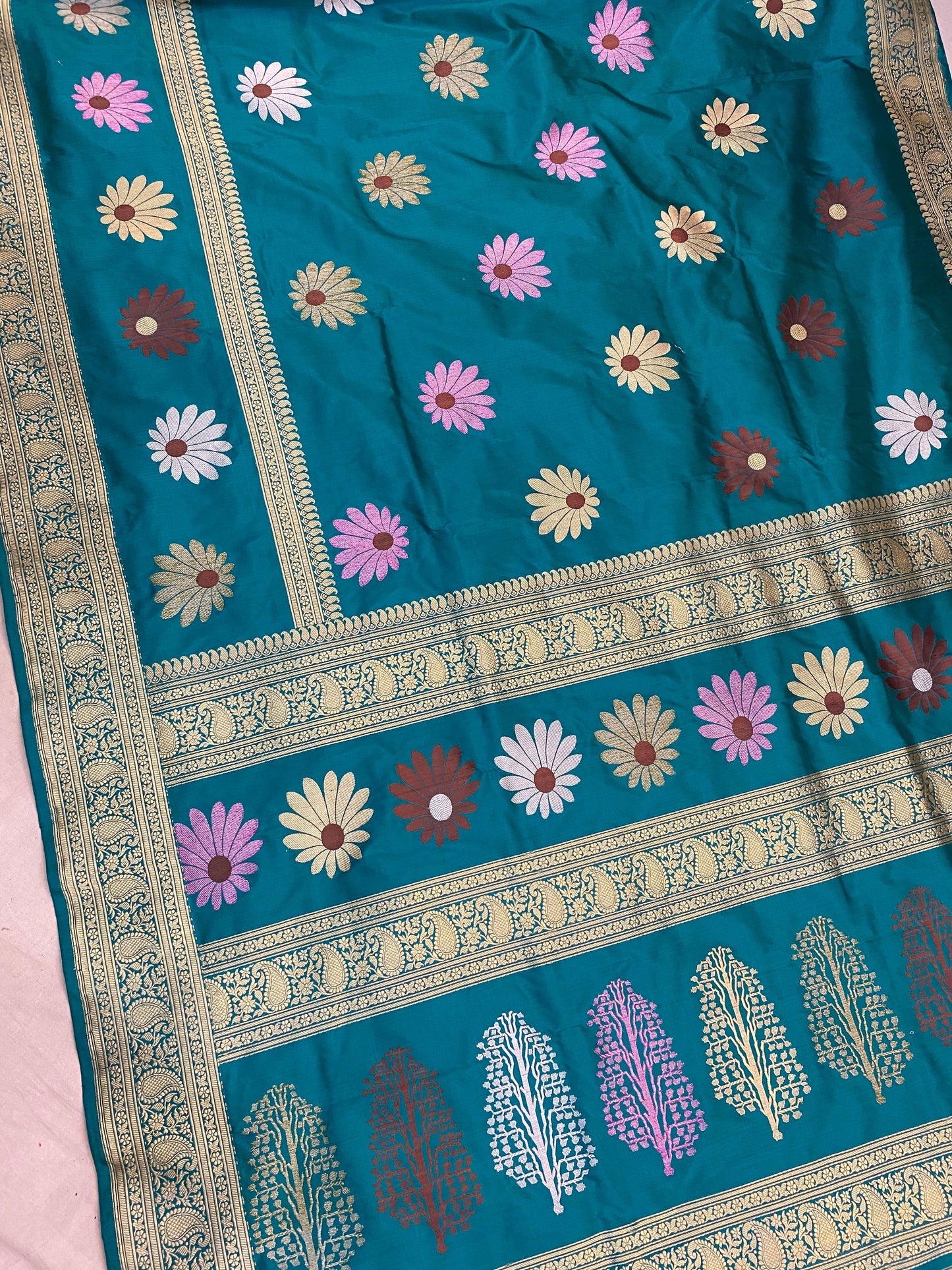 Luxury Redefined: Minakari Sea Green Kadhwa Banarasi Pure Silk Saree by Shades Of Benares - banarasi - banarasi saree shop - banarasi saree manufacturers - banarasi saree wholesale - banaraasi sarees