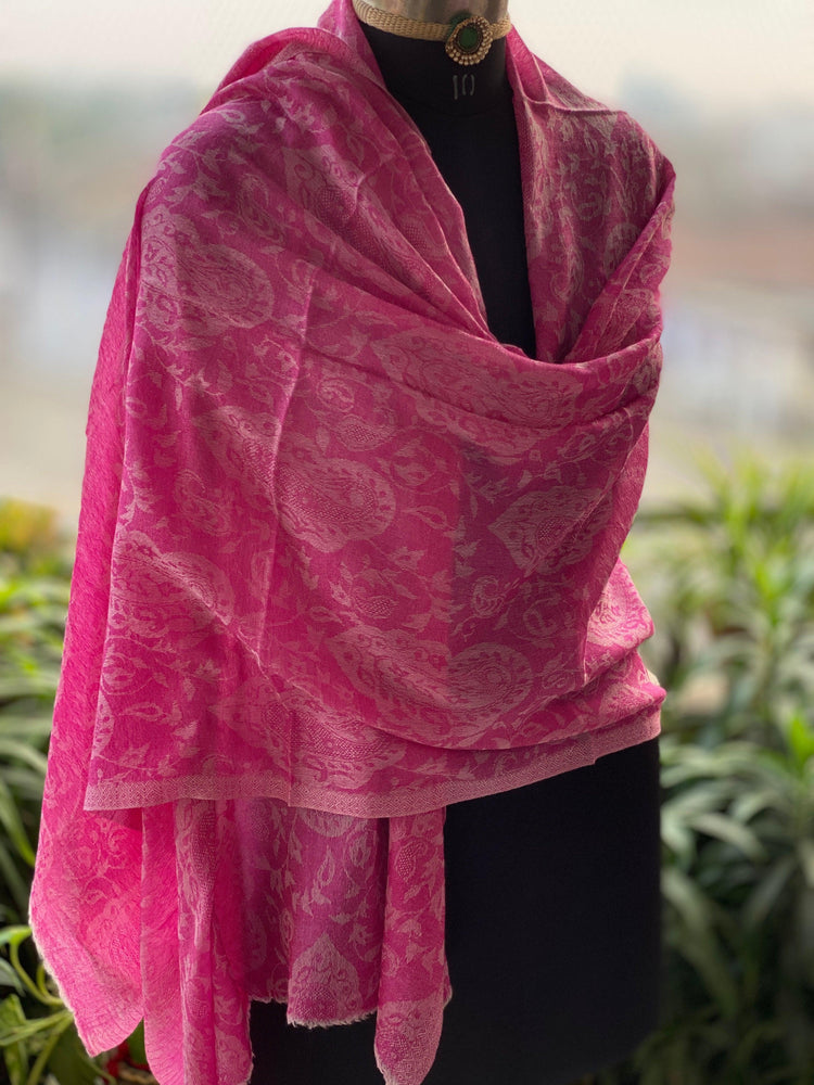 Luxurious Pashmina: Embrace Timeless Elegance - Shades Of Benares