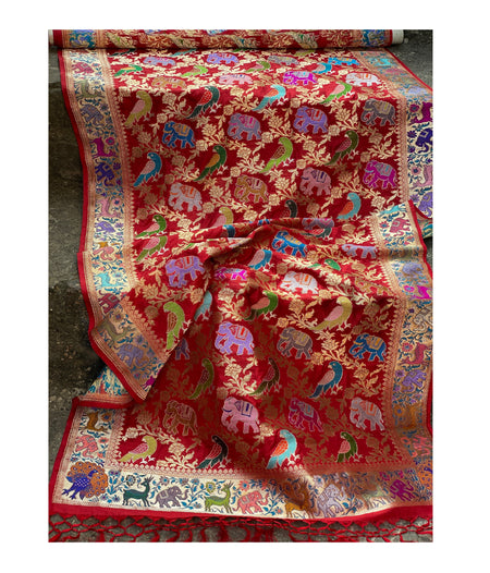 Sob-designer Handloom Banarasi Sarees, Suits, Dupattas, Fabrics & More