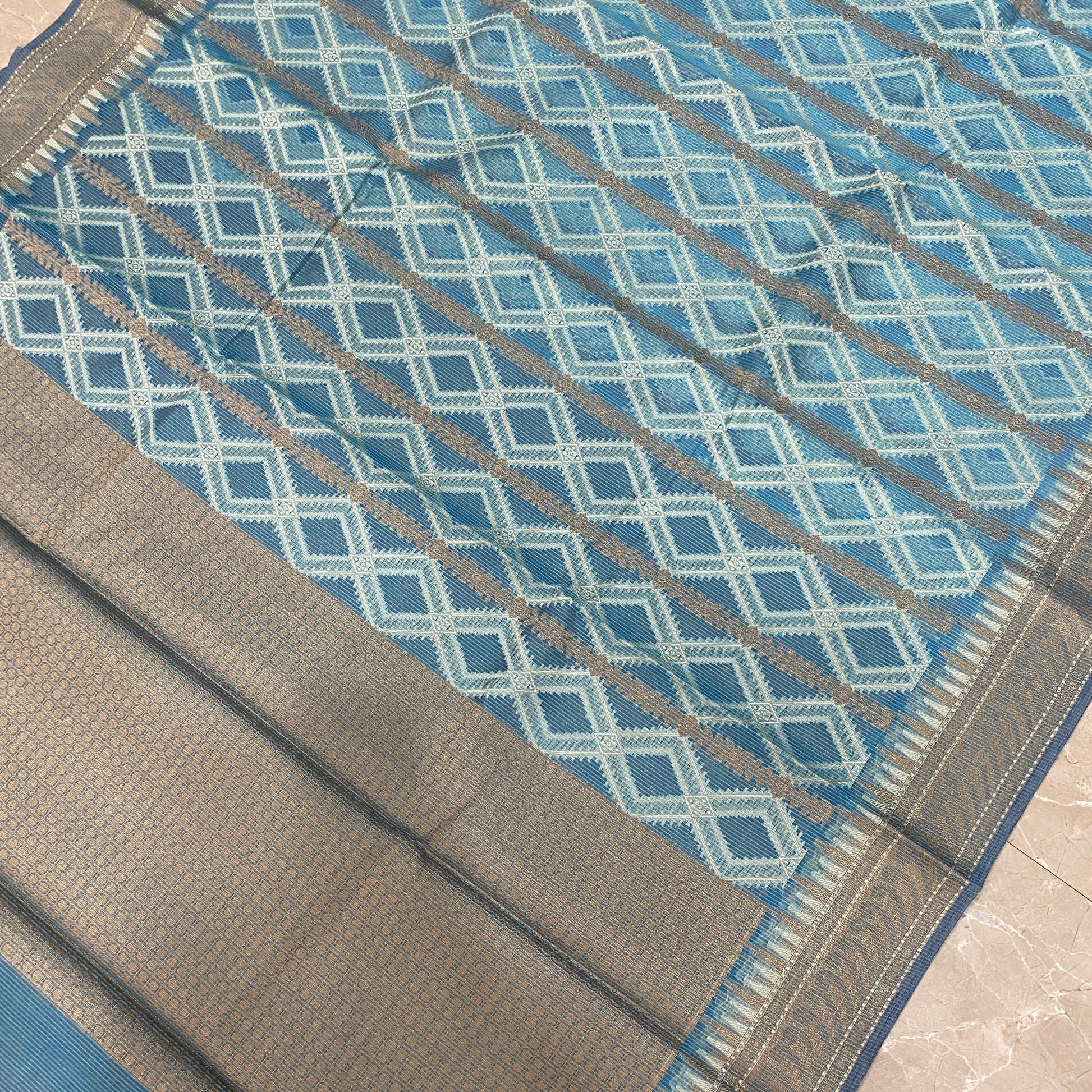 Sky Tranquil — Pure Cotton Kota Check Banarasi Saree with Brocade Blouse by Shades Of Banaras - banarasi - banarasi saree shop - banarasi saree manufacturers - banarasi saree wholesale - banaraasi sarees