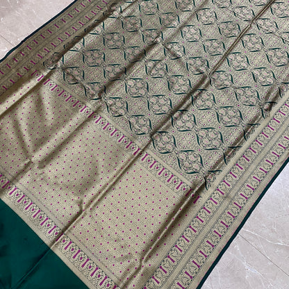 Emerald Patola Elegance — Bottle Green Pure Silk Banarasi Saree with All Over Patola Weave by Shades Of Banaras - banarasi - banarasi saree shop - banarasi saree manufacturers - banarasi saree wholesale - banaraasi sarees