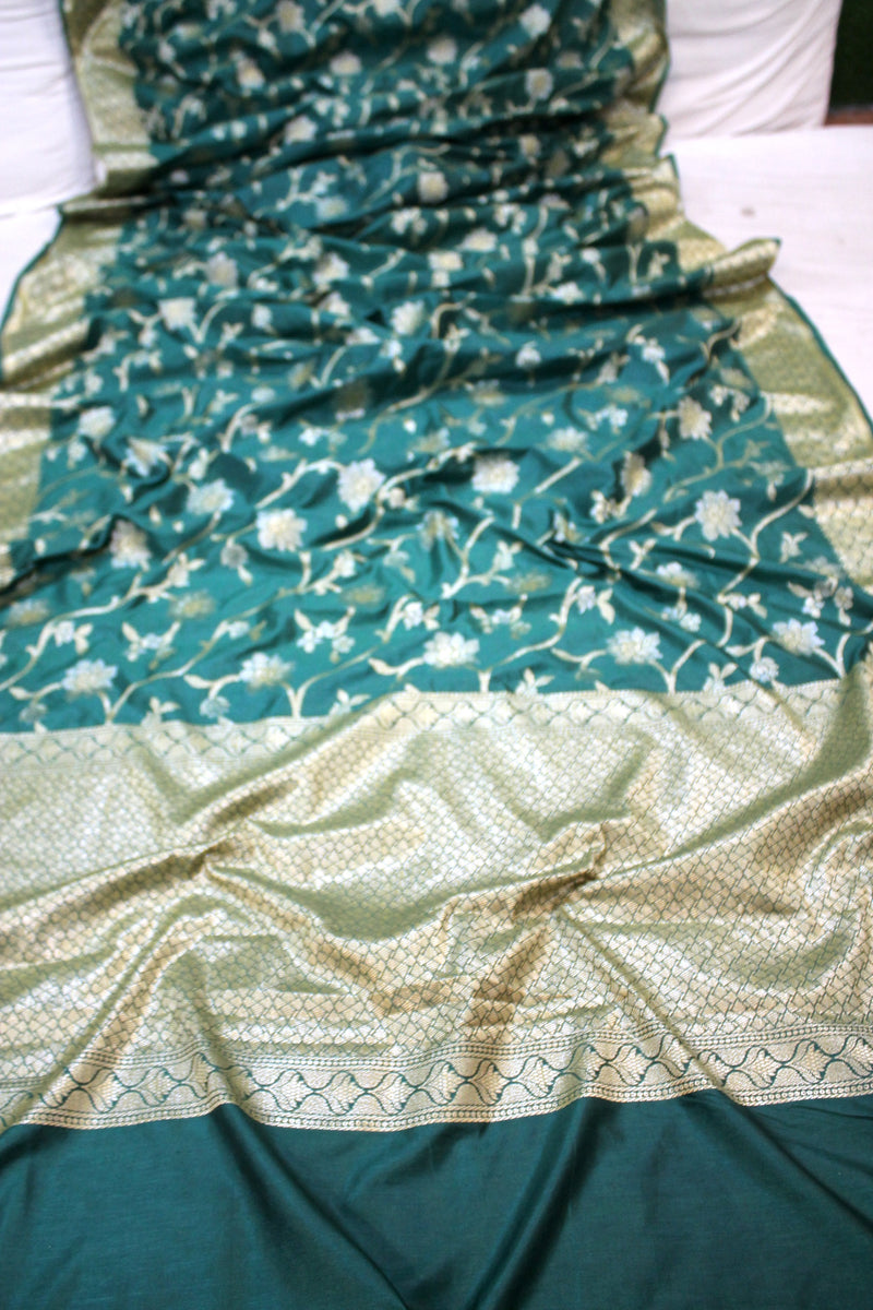Bottle Green Sona Rupa Katan Soft Butter Silk Handloom Banarasi Saree by Shades Of Benares - banarasi - banarasi saree shop