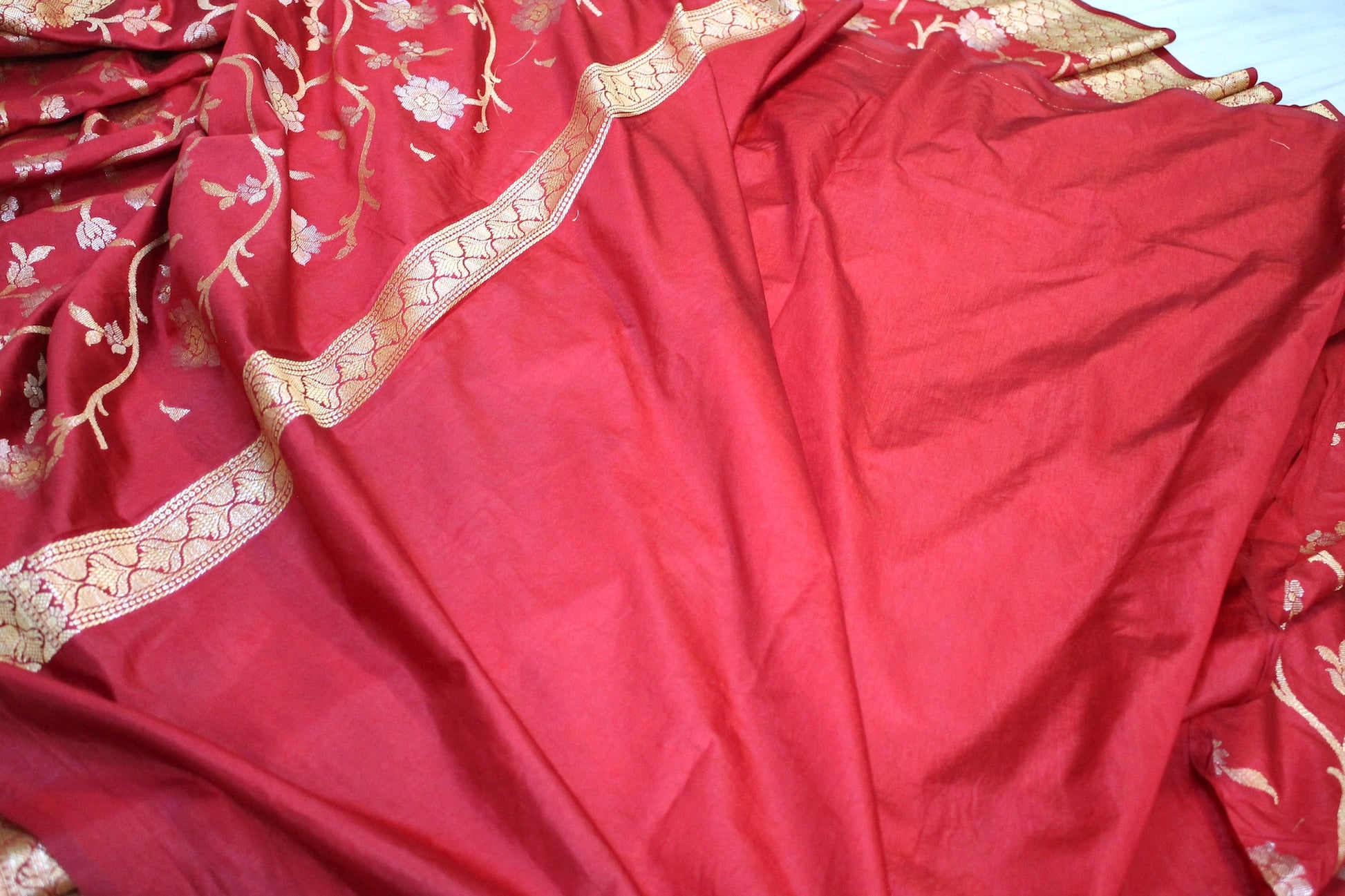 Red Sona Rupa Katan Soft Butter Silk Handloom Banarasi Saree by Shades Of Benares - banarasi - banarasi saree shop