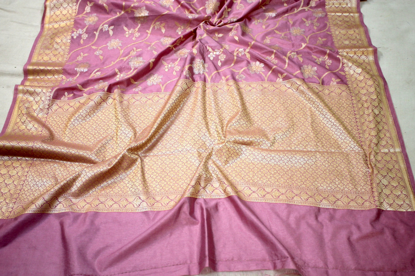 Pink Sona Rupa Katan Soft Butter Silk Handloom Banarasi Saree by Shades Of Benares - banarasi - banarasi saree shop