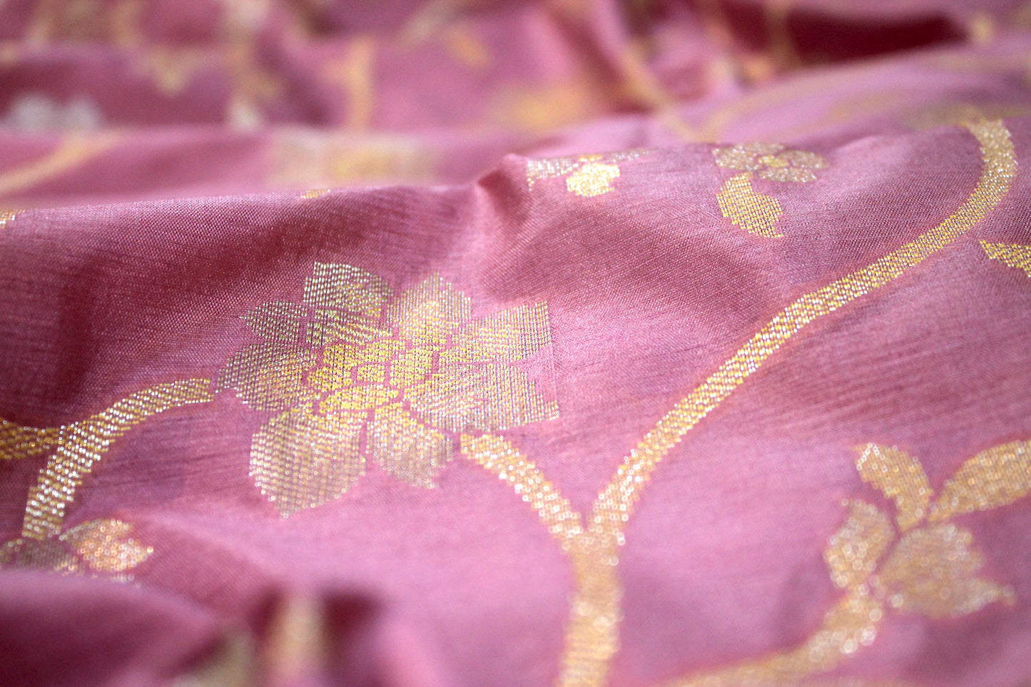 Pink Sona Rupa Katan Soft Butter Silk Handloom Banarasi Saree by Shades Of Benares - banarasi - banarasi saree shop