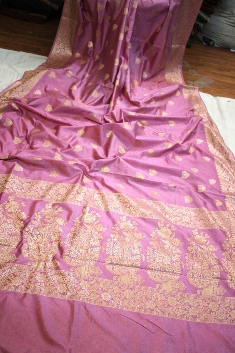 Pink Perfection: Buti Katan Soft Butter Silk Handloom Banarasi Saree by Shades Of Benares - banarasi - banarasi saree shop