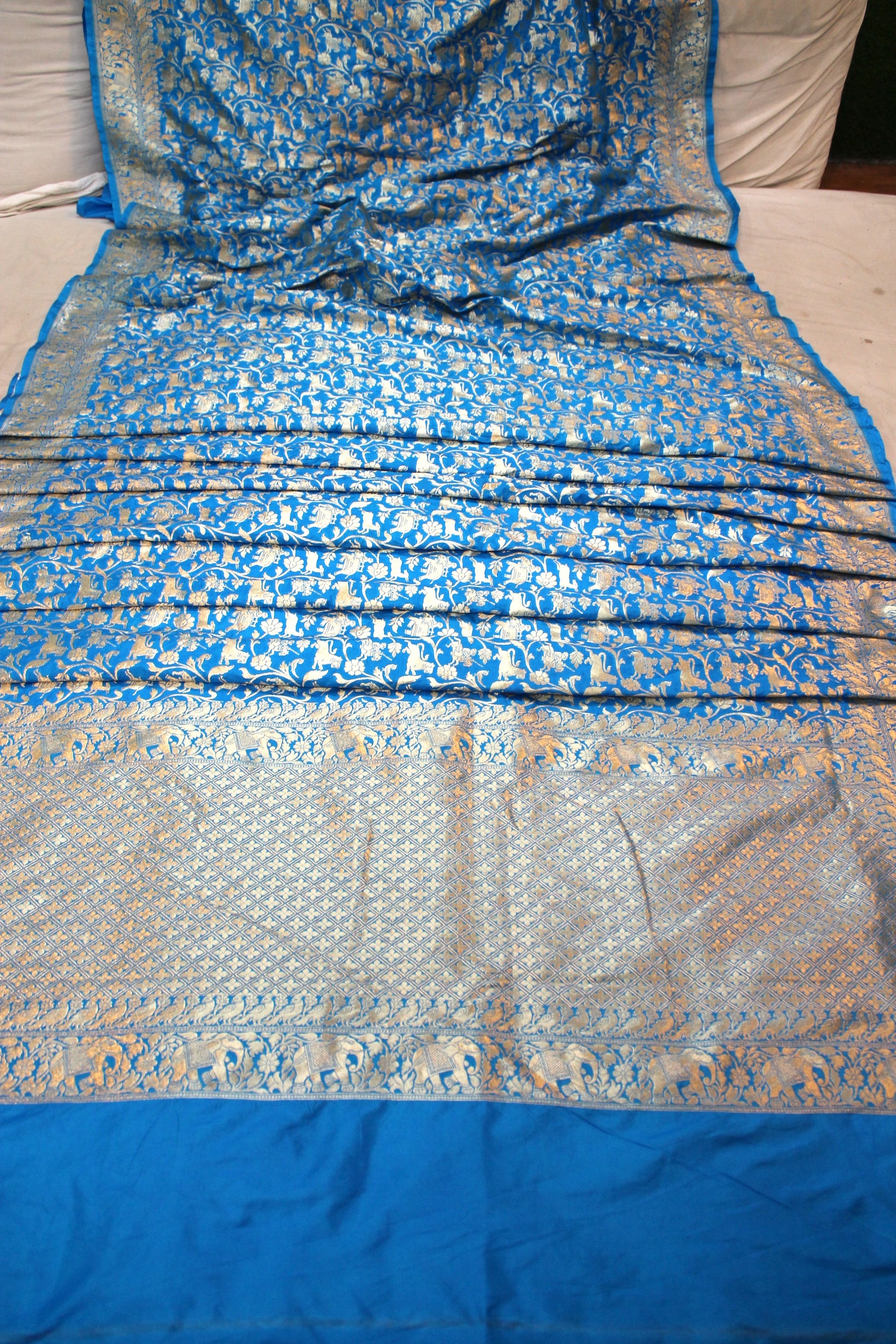 Blue Shikargaah Pure Katan Silk Handloom Banarasi Saree by Shades Of Benares - banarasi - banarasi saree shop