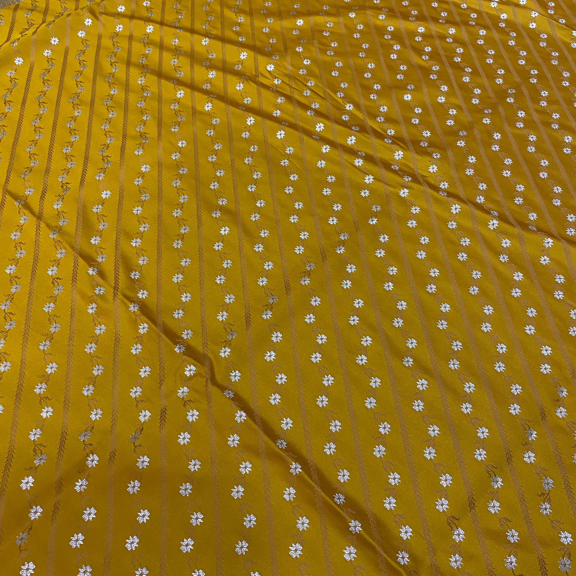 Swarna Noor Couture — Luxe Silk Banarasi Saree by Shades Of Banaras - banarasi - banarasi saree shop - banarasi saree manufacturers - banarasi saree wholesale - banaraasi sarees