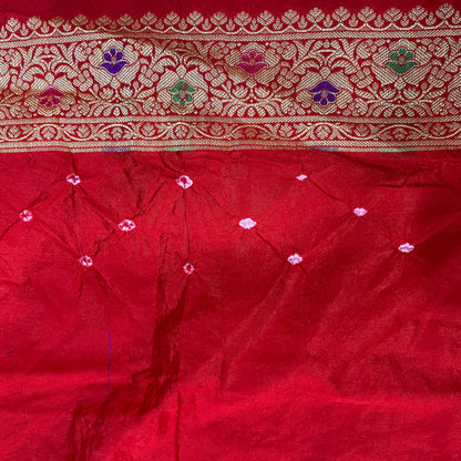 Pink & Red Pure Georgette Bandhani Banarasi Saree with Minakari Weaving
