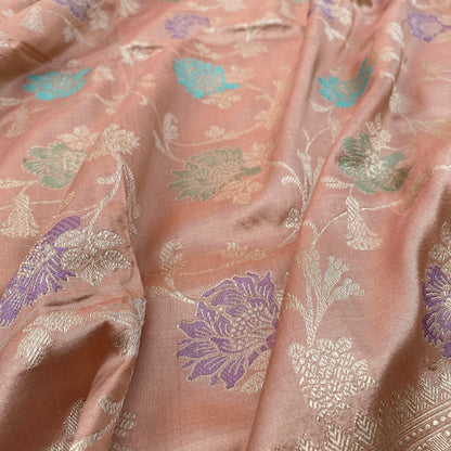 Luxe Peach Kadhiyal Minakari Jaal Pure Silk Handloom Banarasi Saree by Shades Of Banaras - banarasi - banarasi saree shop - banarasi saree manufacturers - banarasi saree wholesale - banaraasi sarees - banarasi sari - banarasi saris