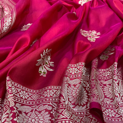 The Rani Pink Luxe Heritage: Pure Silk Kadhua Floral Banarasi Saree by Shades Of Banaras - banarasi - banarasi saree shop - banarasi saree manufacturers - banarasi saree wholesale - banaraasi sarees - banarasi sari - banarasi saris - silk saree - silk sari - wedding saree - wedding sari - designer sari - wedding collection - gifting