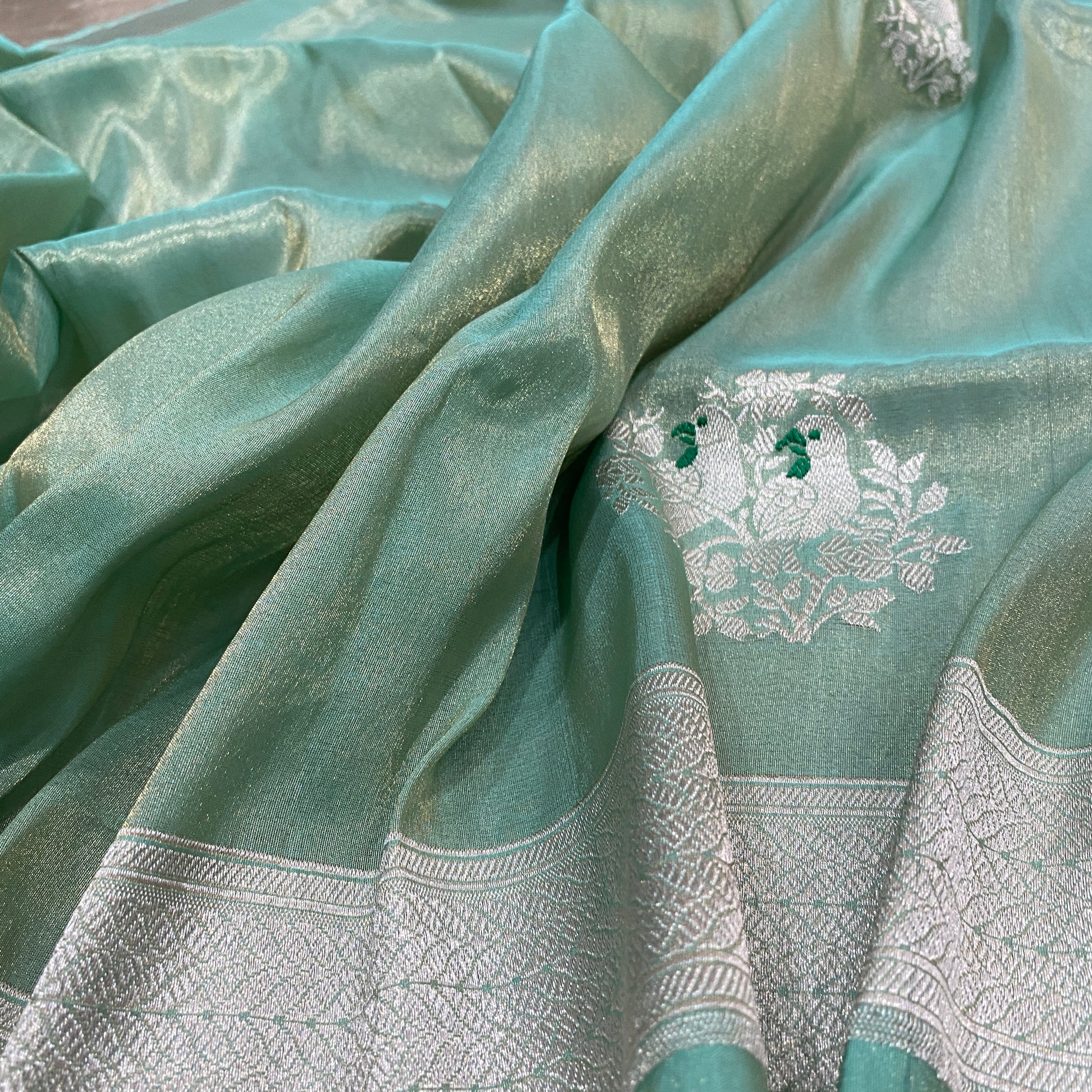 Luxe Seafoam Shikaargaah: Handwoven Pure Tissue Silk Banarasi Saree by Shades Of Banaras - banarasi - banarasi saree shop - banarasi saree manufacturers - banarasi saree wholesale - banaraasi sarees - banarasi sari - banarasi saris - silk saree - silk sari - wedding saree - wedding sari - designer sari - wedding collection - gifting