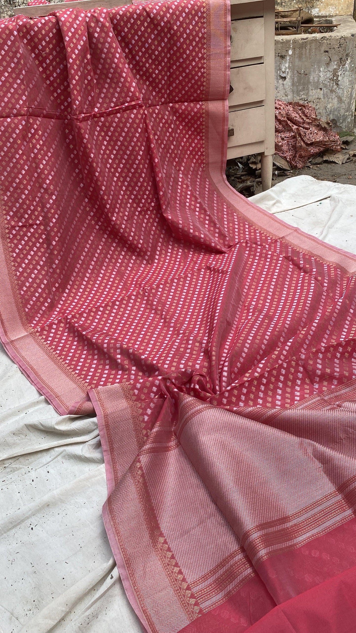 Handwoven Pink Pure Banarasi Cotton Sari by Shades Of Benares - banarasi - banarasi saree shop