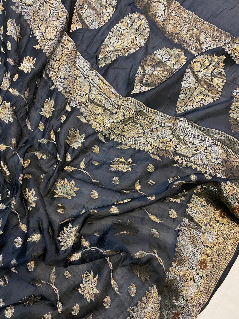 Timeless Handloom Banarasi Saree in Black Pure Silk