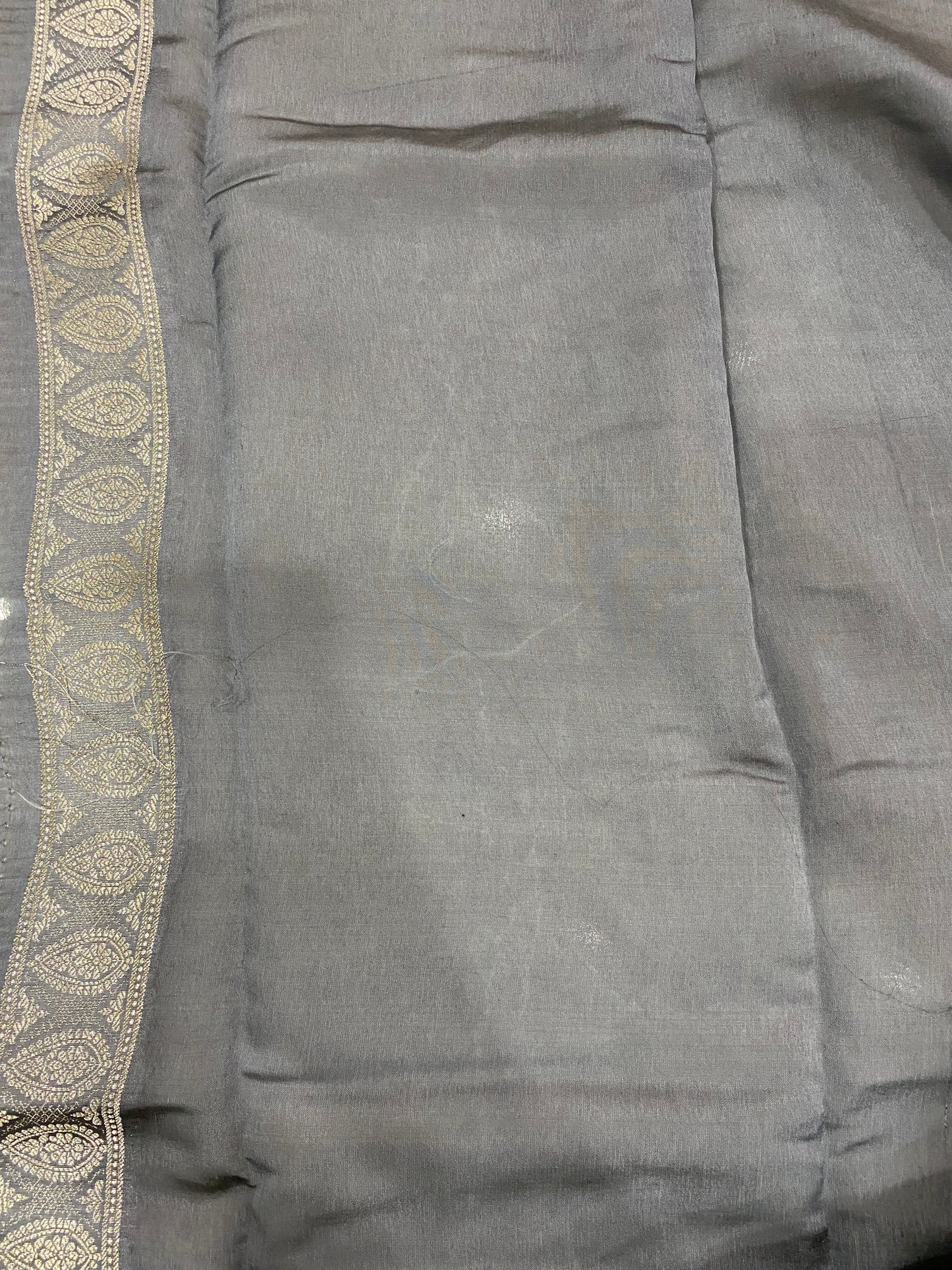 Grey Luxe Pure Mango Silk Banarasi Rangkaat Saree with Bandhej