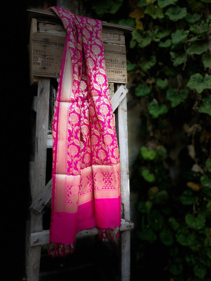 Handwoven Pink Silk Dupatta - Shades Of Benares