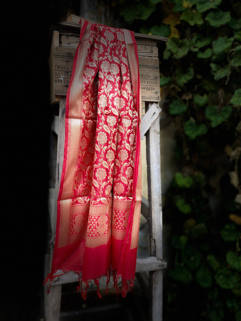 Handwoven Red Silk Dupatta - Shades Of Benares