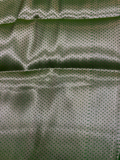 Smeraldo Lusso: Deep Emerald Green Pure Dupion Silk Banarasi Saree in Sona Rupa Buti