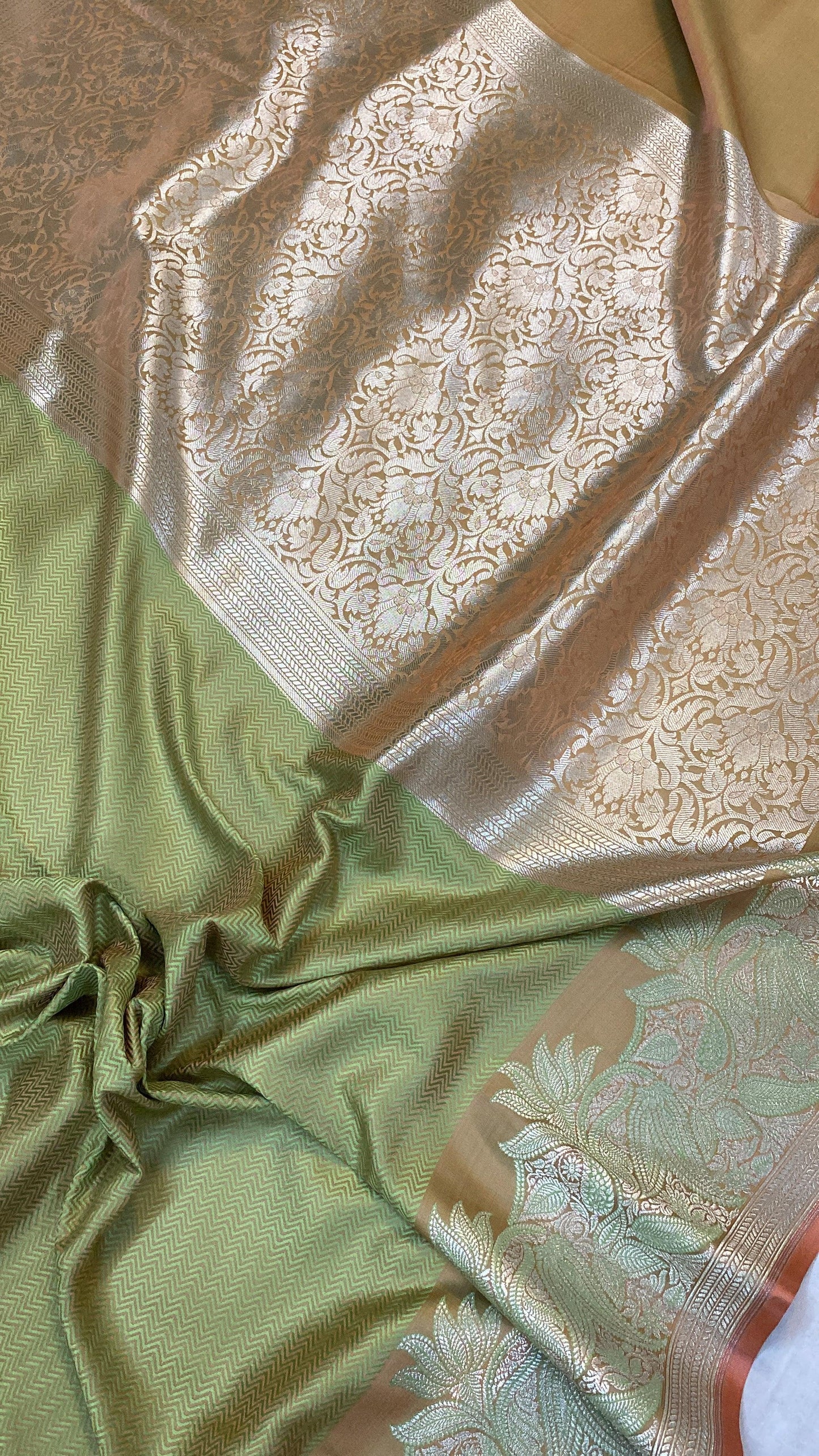 Handwoven Green Pure Banarasi Silk Sari by Shades Of Benares - banarasi - banarasi saree shop