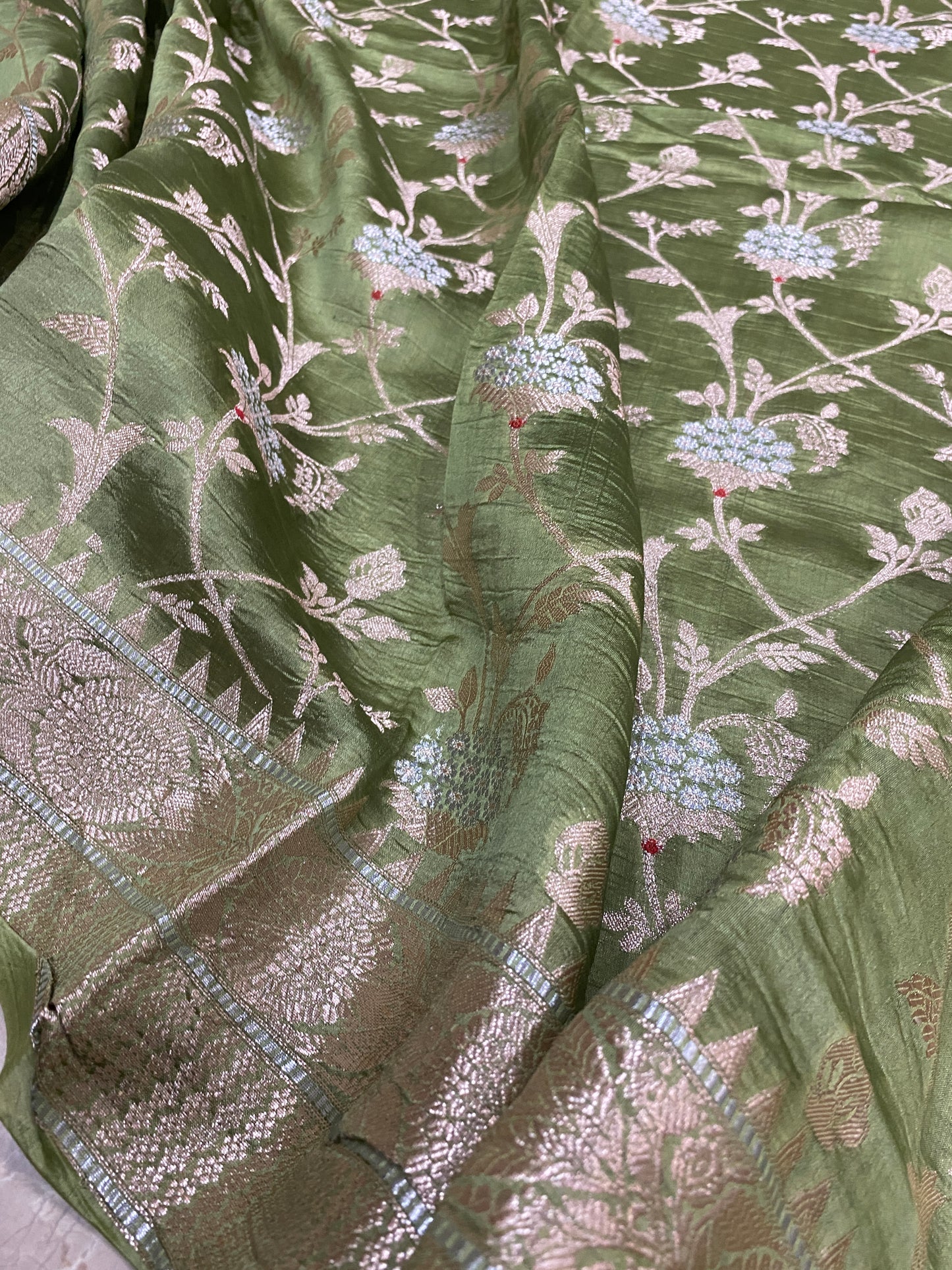 Verde Pastello Cutwork Jaal Couture Pure Cotton Silk Banarasi Saree