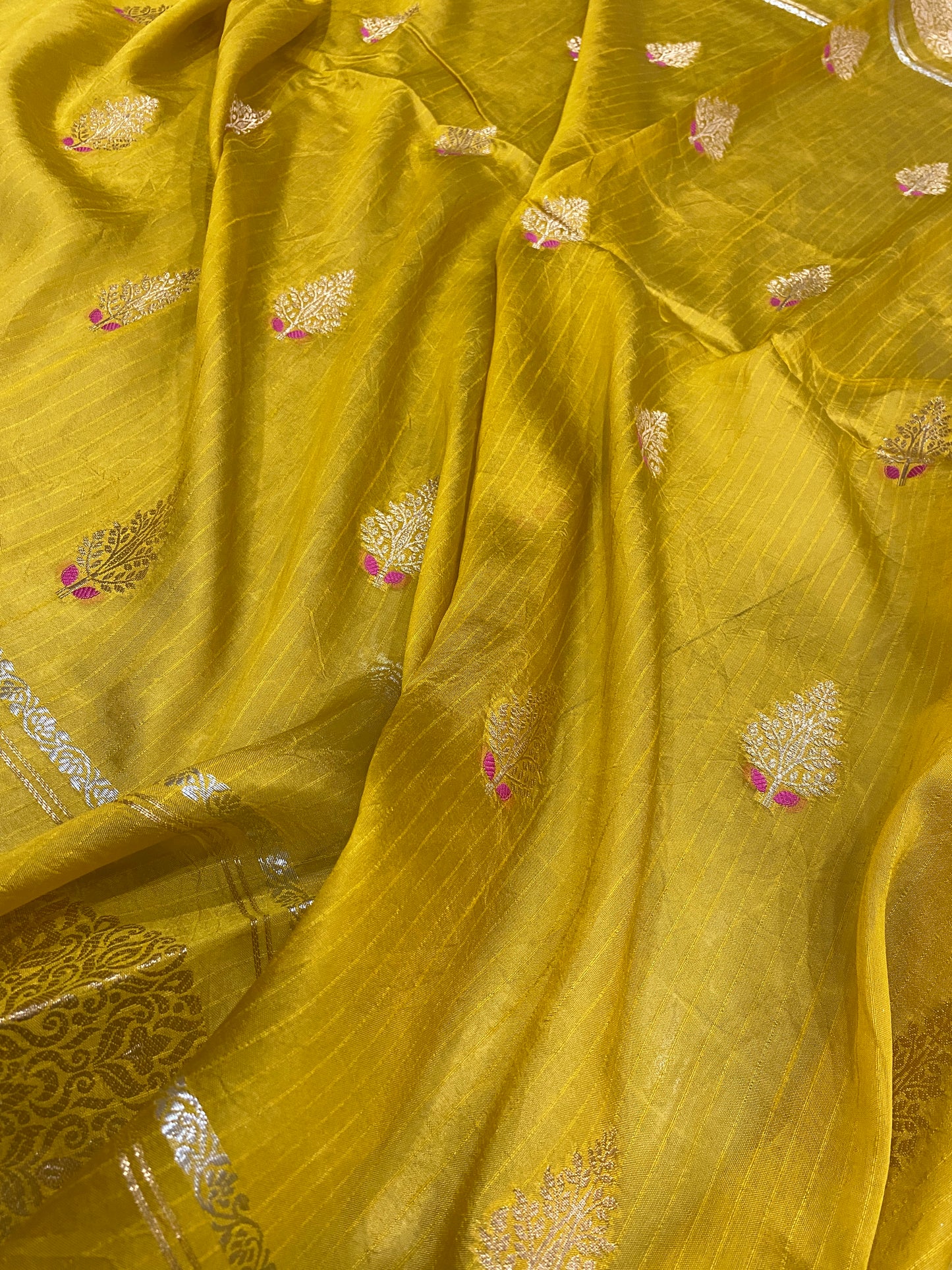 Giallo Dorato Cutwork Butis Couture Pure Mango Silk Banarasi Saree