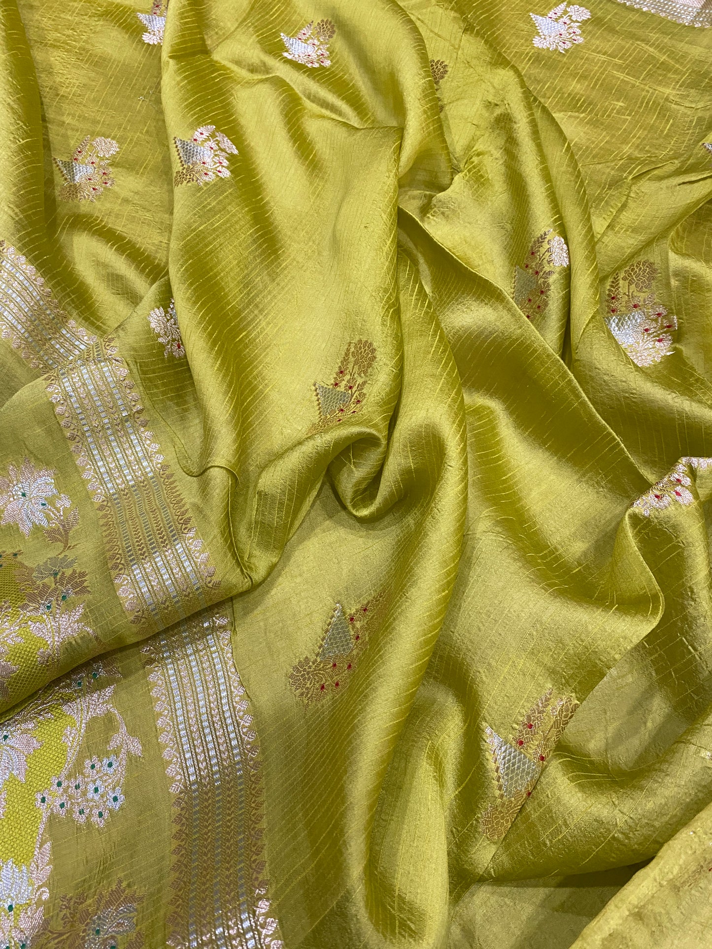 Verde Oliva Cutwork Butis Couture Pure Cotton Silk Banarasi Saree