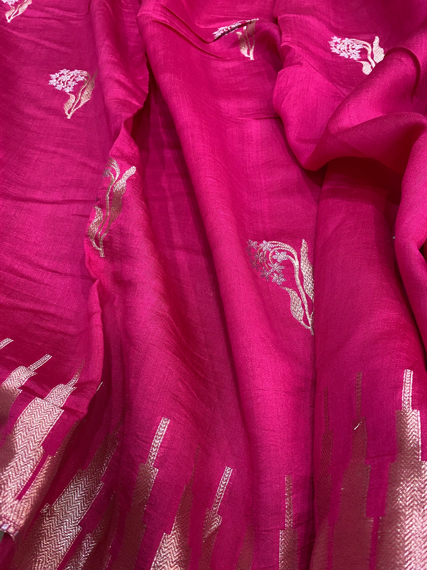 Magenta Raggio Sona Rupa Couture Pure Dupion Silk Banarasi Saree