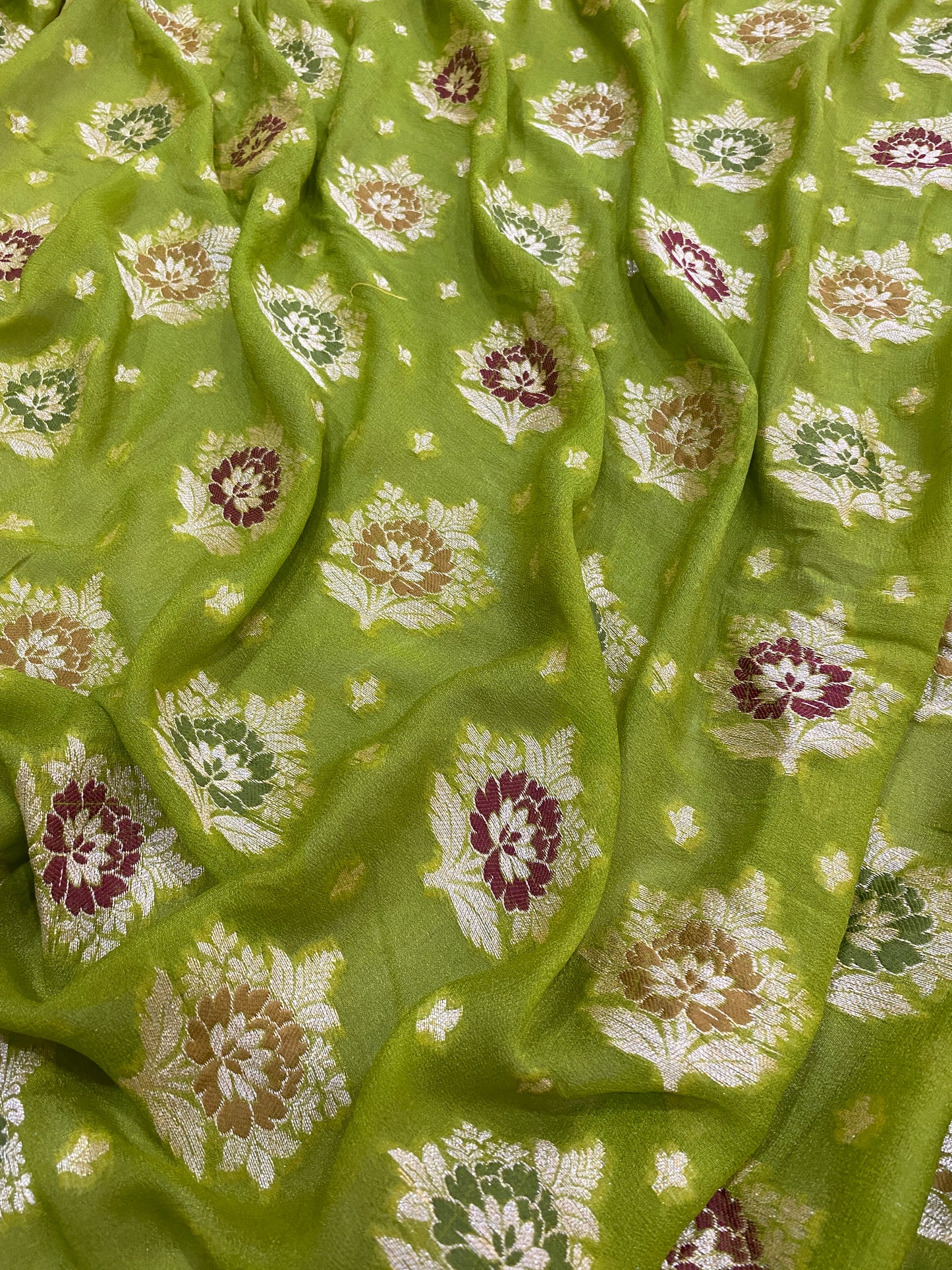 Verde Foglia Pekhwa Couture Pure Khaddi Chiffon Banarasi Saree