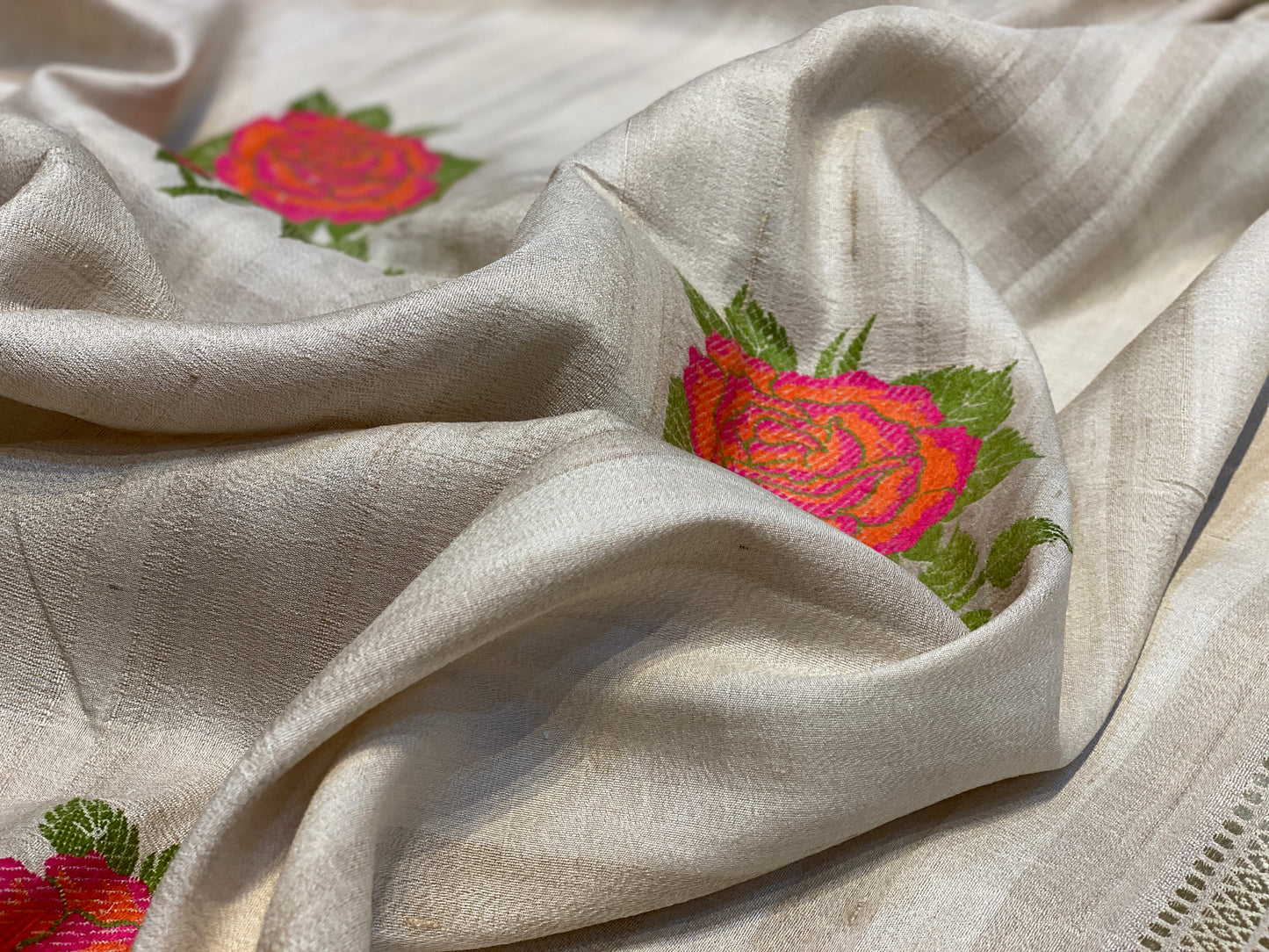 Pure Khaddi Tussar Silk Kadhwa Banarasi Saree with Minakari Floral Motifs