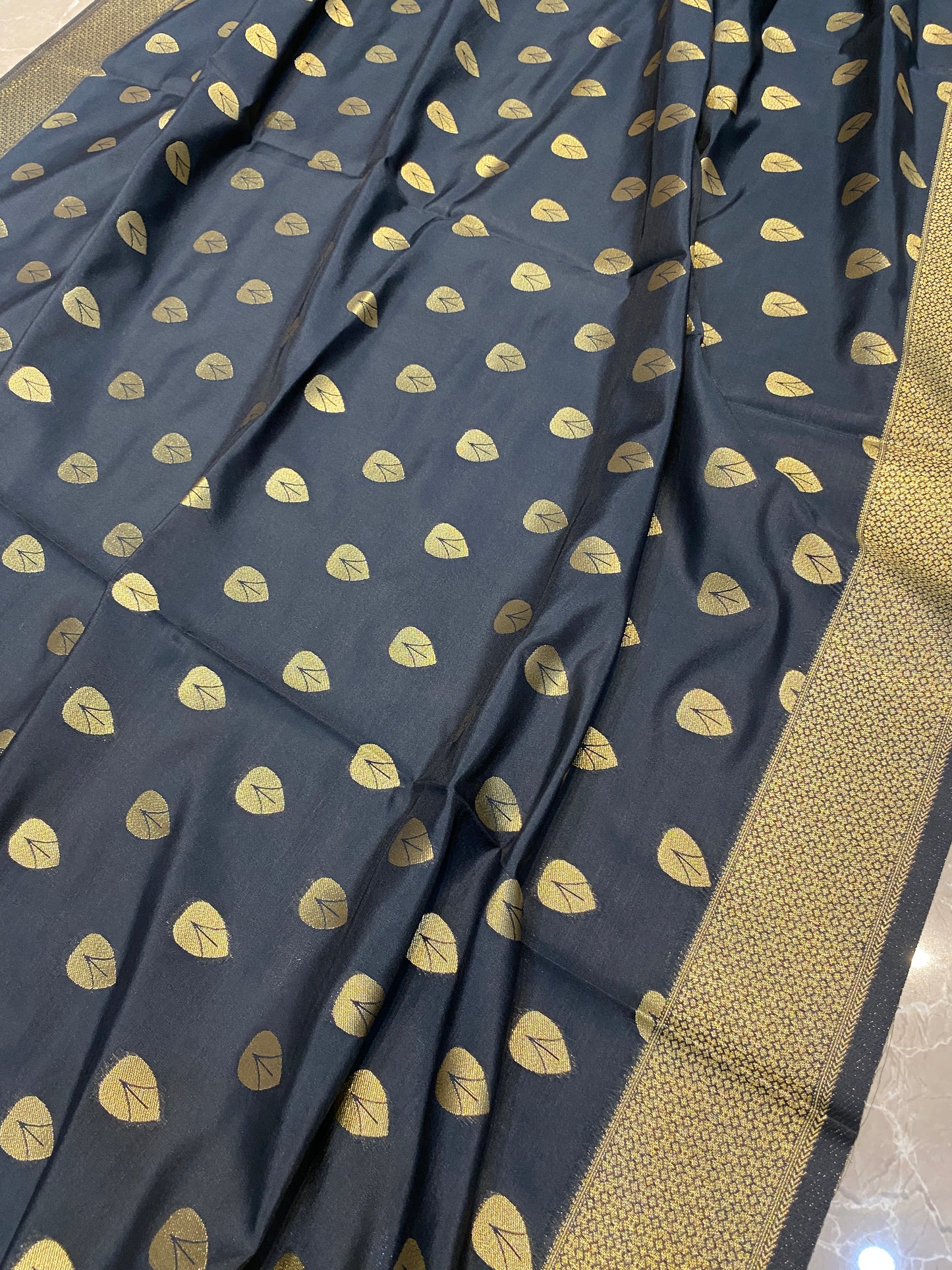 Black Handloom Banarasi Silk Saree with Paithani Pallu by Shades Of Benares - banarasi - banarasi saree shop - banarasi saree manufacturers - banarasi saree wholesale - banaraasi sarees