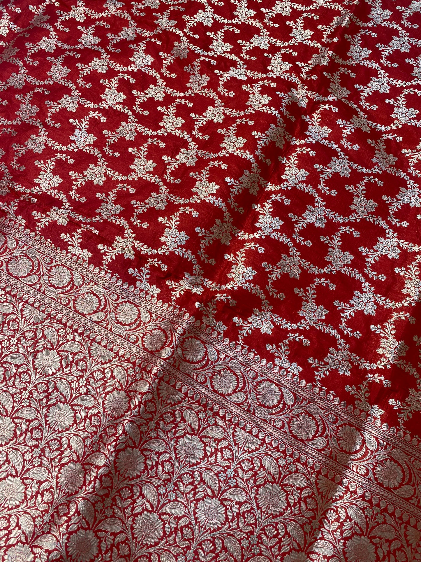 Red Pure Silk Banarasi Saree with Floral Jaal by Shades Of Benares - banarasi - banarasi saree shop - banarasi saree manufacturers - banarasi saree wholesale - banaraasi sarees