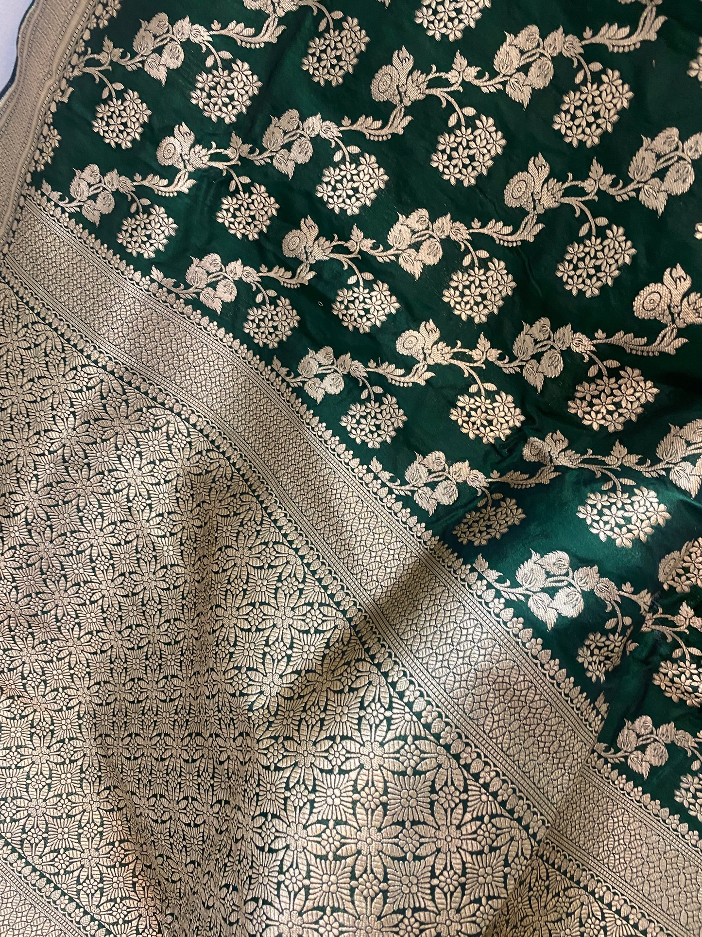 Bottle Green Silk Banarasi Saree with Floral Jaal by Shades Of Benares - banarasi - banarasi saree shop - banarasi saree manufacturers - banarasi saree wholesale - banaraasi sarees