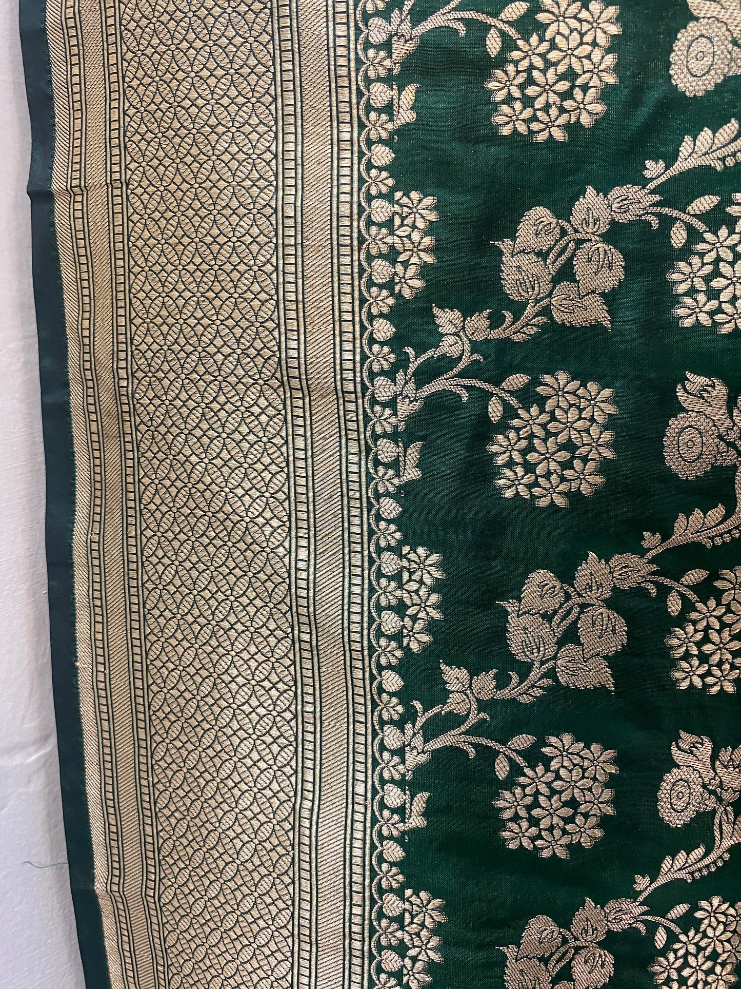 Bottle Green Silk Banarasi Saree with Floral Jaal by Shades Of Benares - banarasi - banarasi saree shop - banarasi saree manufacturers - banarasi saree wholesale - banaraasi sarees