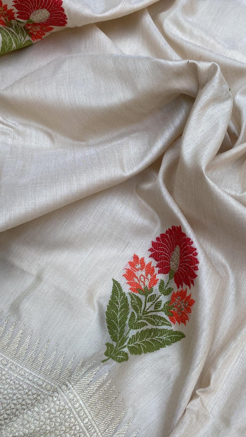 Kadhwa Minaakari Off White Pure Banarasi Silk Sari
