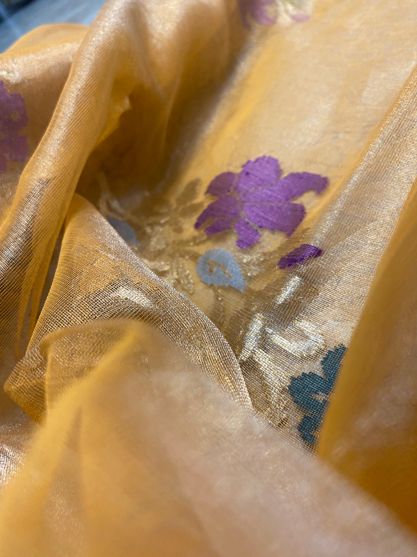 Yellow Pure Tissue Silk Banarasi Saree with Kaadhwa Minakari Motifs by Shades Of Benares - banarasi - banarasi saree shop - banarasi saree manufacturers - banarasi saree wholesale - banaraasi sarees