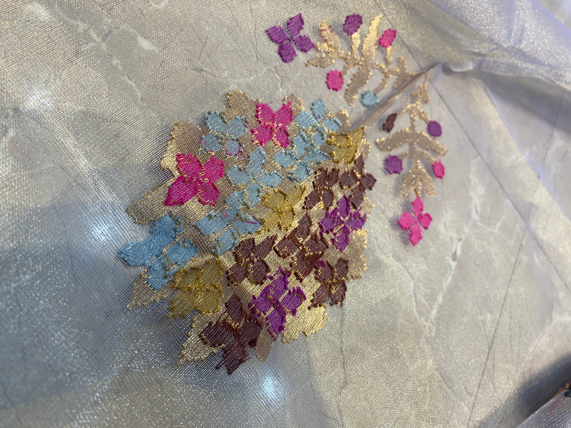 Purple Dream Tissue Silk Banarasi Saree with Kaadhwa Minakari by Shades Of Benares - banarasi - banarasi saree shop - banarasi saree manufacturers - banarasi saree wholesale - banaraasi sarees