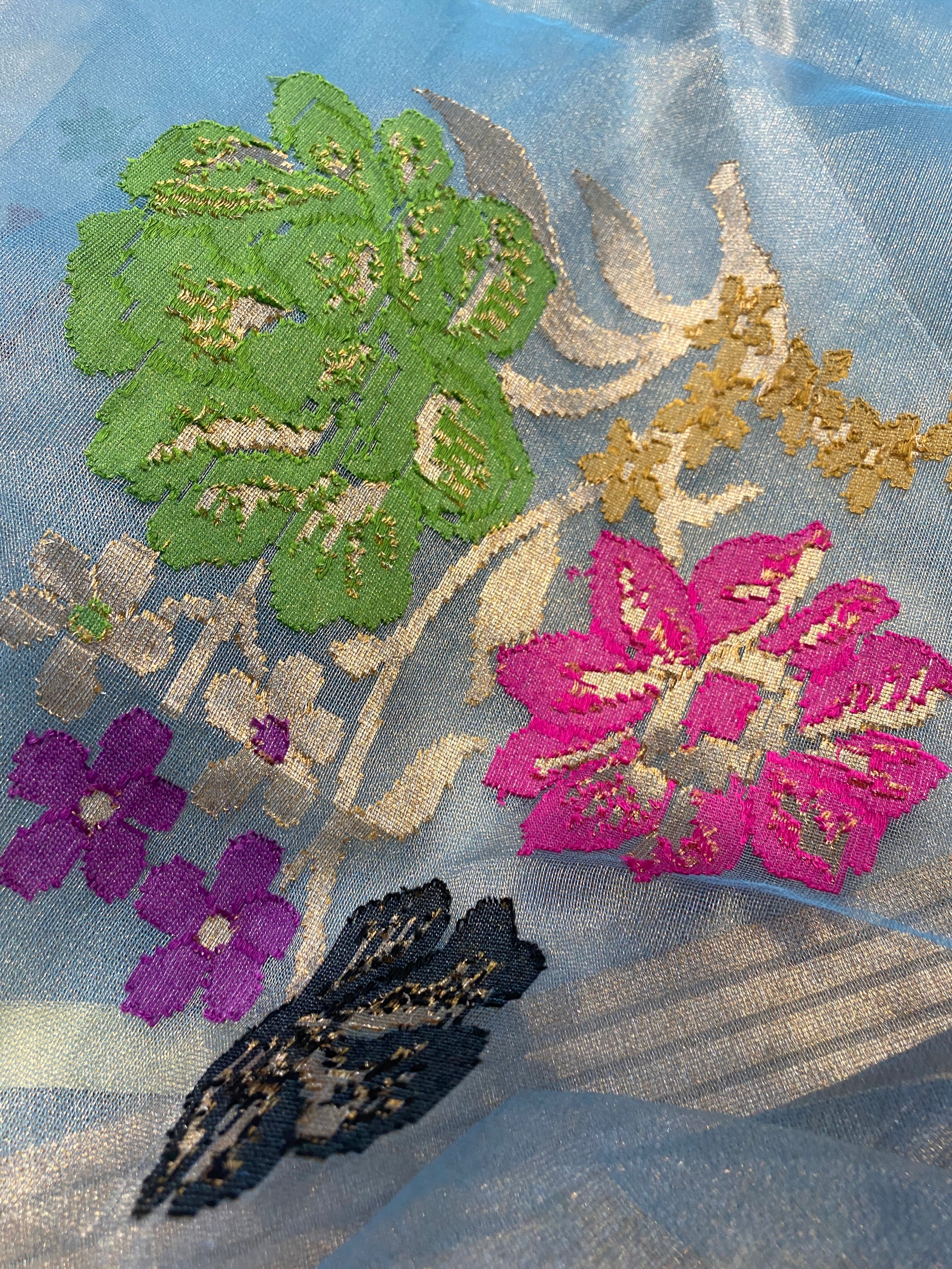 Light Blue Tissue Silk Banarasi Saree with Kadhwa Minakari Motifs by Shades Of Benares - banarasi - banarasi saree shop - banarasi saree manufacturers - banarasi saree wholesale - banaraasi sarees