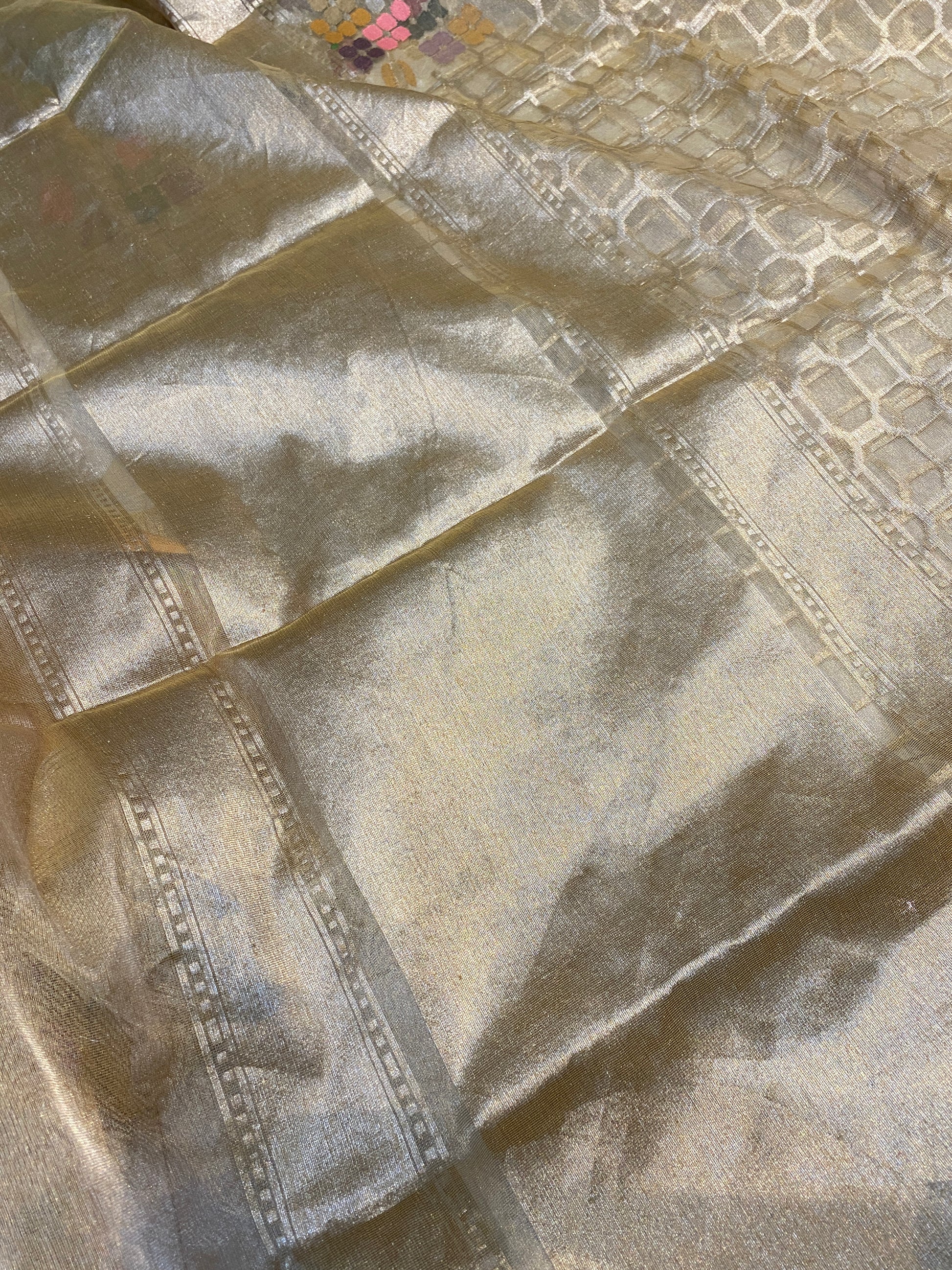 Yellow Tissue Silk Banarasi Saree with Kadhwa Minakari & Zari Weave by Shades Of Benares - banarasi - banarasi saree shop - banarasi saree manufacturers - banarasi saree wholesale - banaraasi sarees