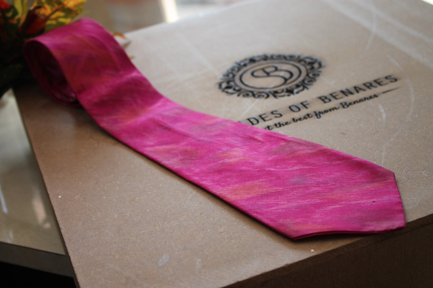 Luxurious Pink Silk Tie by Shades Of Benares - banarasi - banarasi saree shop